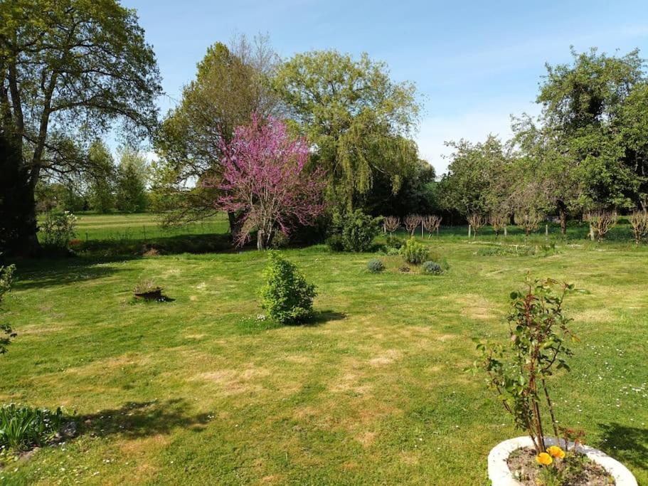 Le Domaine Du Bengal 2 Villa Veuil Luaran gambar